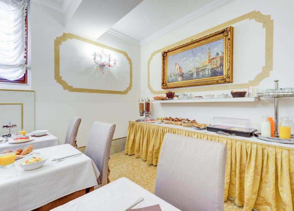 Hotel Al Duca Di Venezia Image 19
